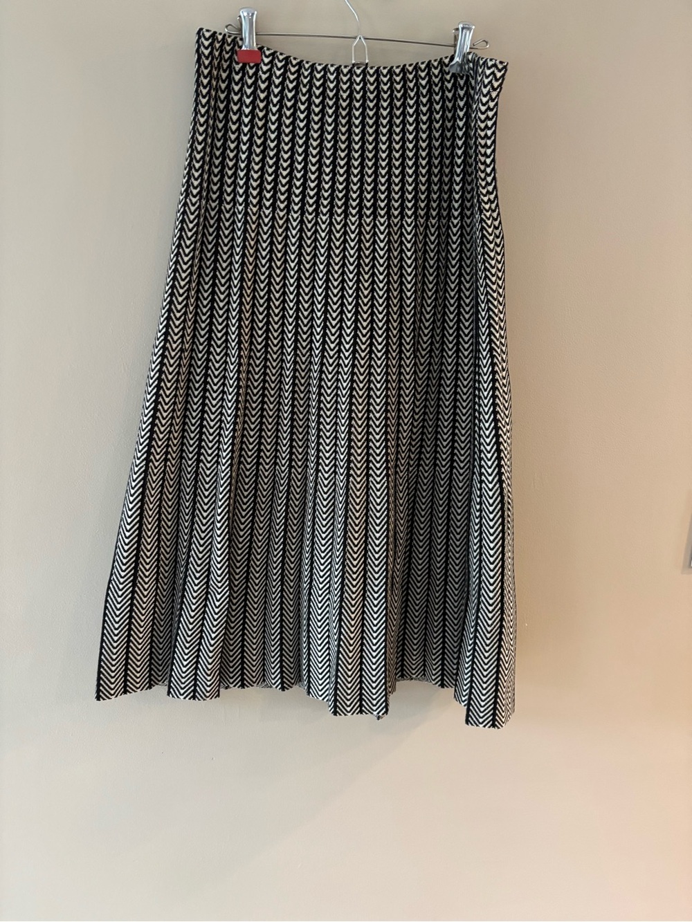 Milano Black & White Chevron Midi Skirt